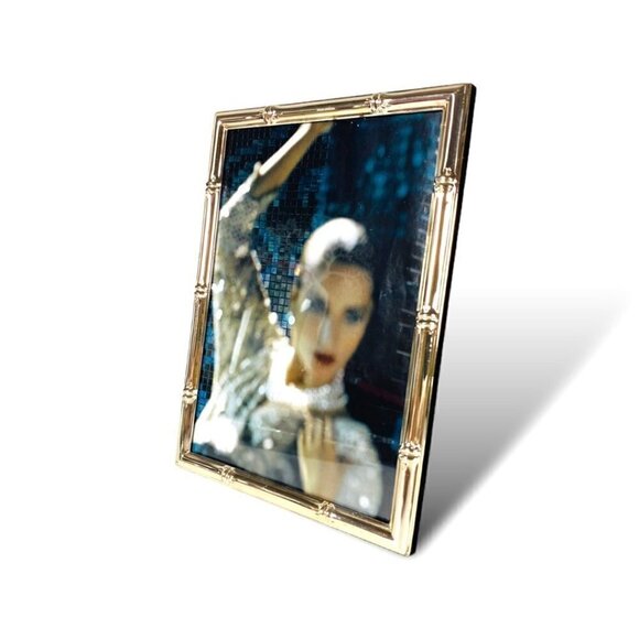 TWO BEAUTIFUL SILVER PHOTO PICTURE FRAMES BUNDLE Like New! - Picture 4 of 12